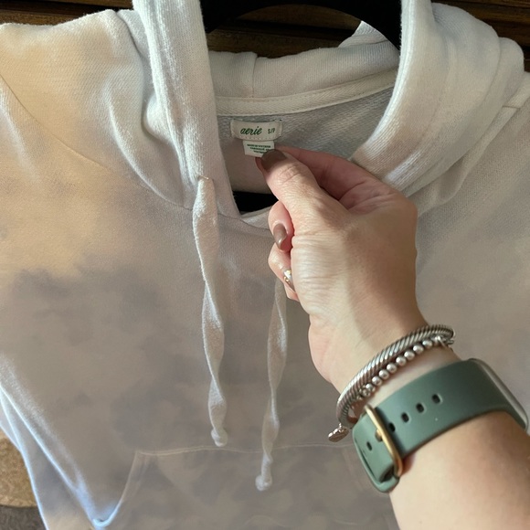 Cozy Aeire pullover Bundle - Picture 6 of 7